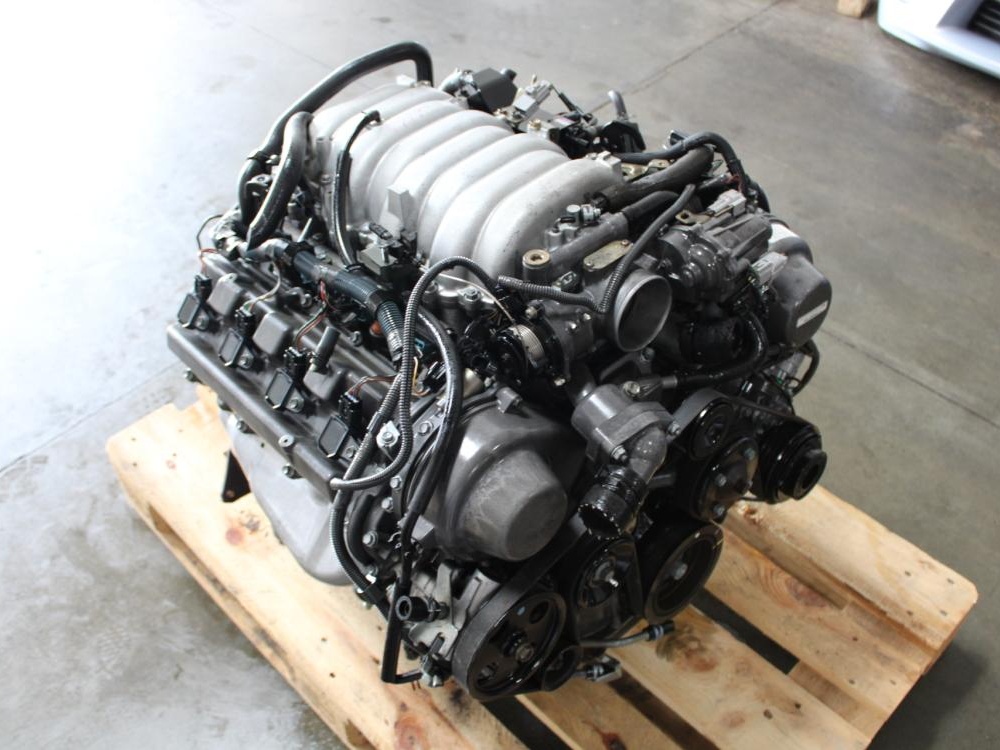JDM Toyota 1UZ-FE VVTi Engine 1998-2000 Lexus LS400 GS300 SC400: Image 1