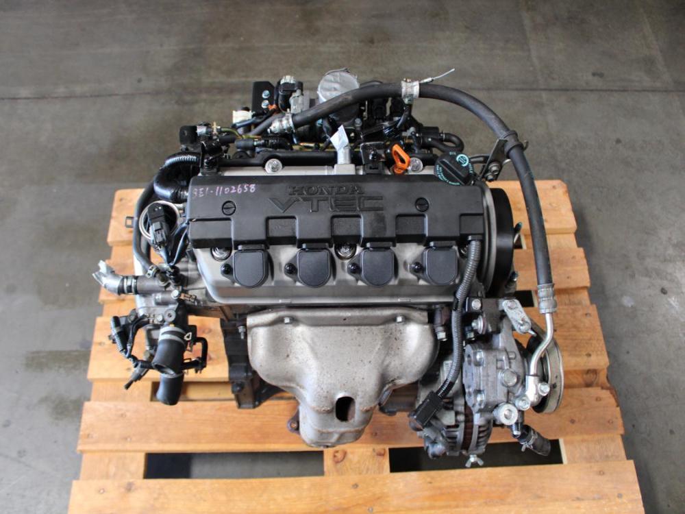 2001 2002 2003 2004 2005 Honda Civic EX LX DX Engine Motor 1.7L D17A SOHC Vtec: Image 1