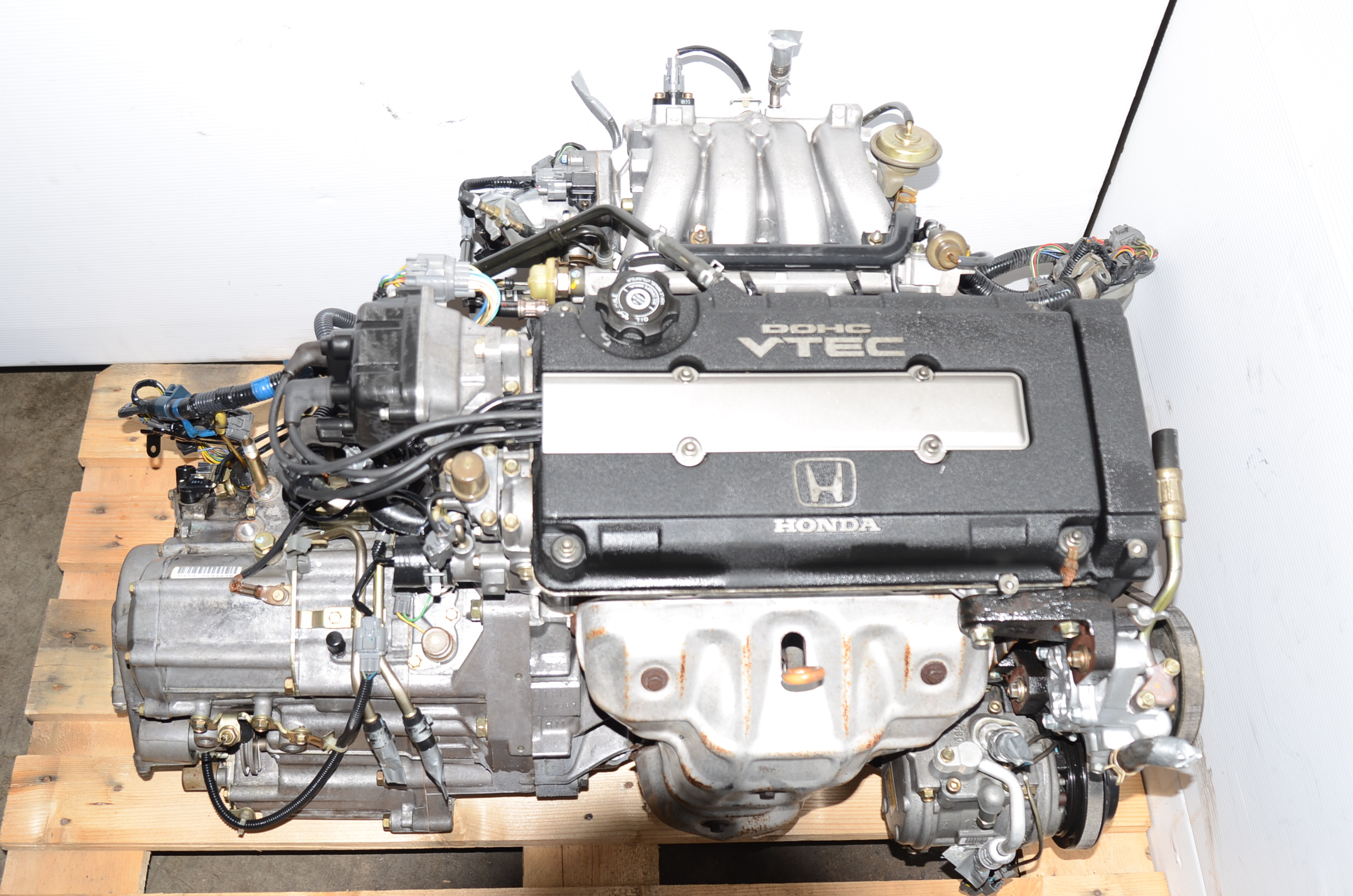1996-2001   JDM HONDA INTEGRA GSR 1.8L ENGINE DOHC VTEC B18C WITH AUTOMATIC TRANSMISSION