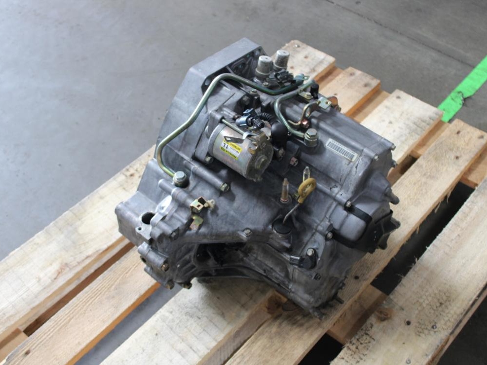 1997-2001 HONDA CR-V FWD AUTOMATIC TRANSMISSION JDM LOW MILE B20B: Image 1