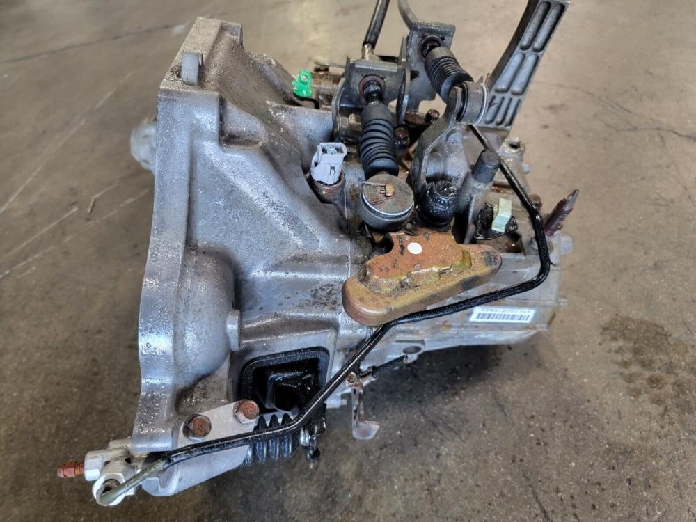 HONDA CRV AWD MANUAL TRANSMISSION MT GEARBOX JDM ALL WHEEL DRIVE 02-07: Image 5