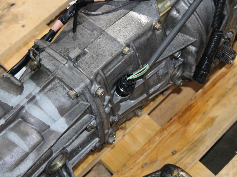 Subaru Legacy 5 Speed 4.11 TY754VBBBA 5 SPEED Transmission with R160 Diff Pull Type FOR SALE: Image 5
