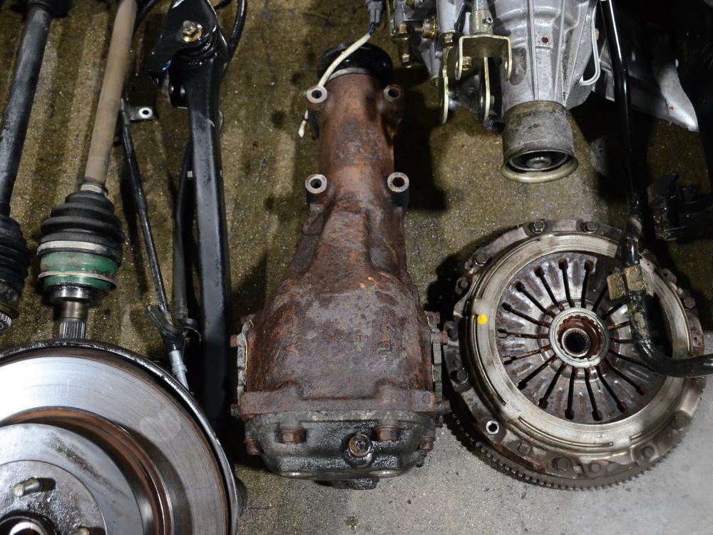 JDM Subaru Forester STI TY856WL4CC 6 Speed Full Drivetrain Package 2003-2008: Image 10
