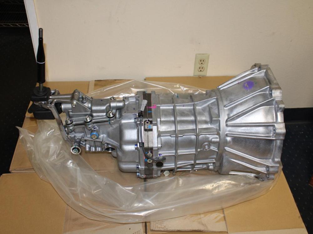 BRAND NEW TOYOTA R154 5 SPEED MANUAL TRANSMISSION R154 OEM (0 MILE) 33030-2A630: Image 3