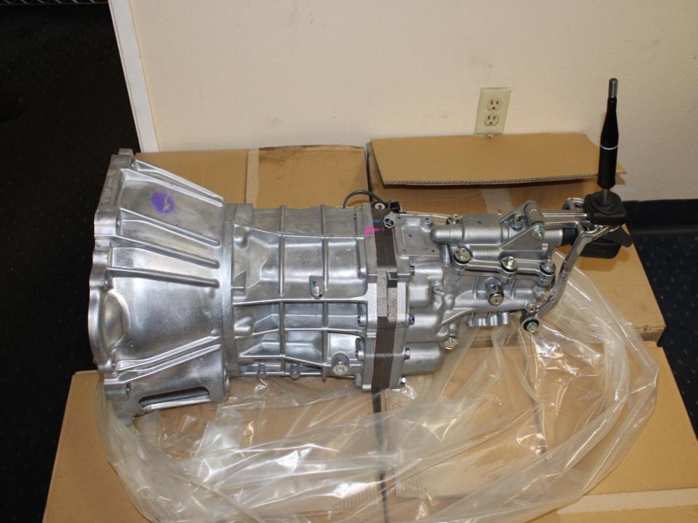 BRAND NEW TOYOTA R154 5 SPEED MANUAL TRANSMISSION R154 OEM (0 MILE) 33030-2A630: Image 4